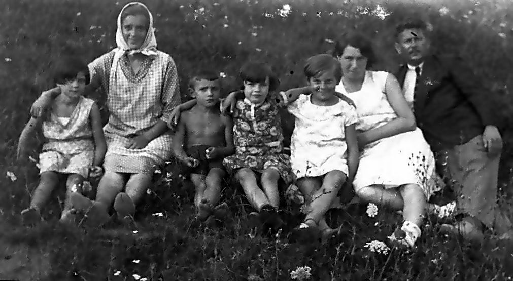 Marie Limanovská z dětmi